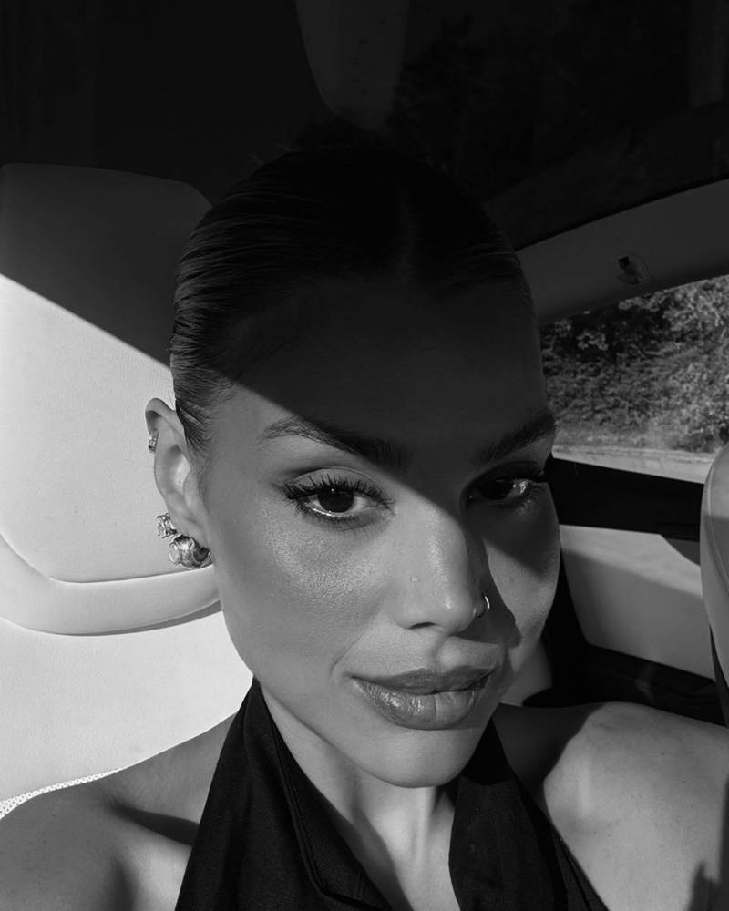 Portrait of Gabrielle Doss, founder of ÉSCÉ